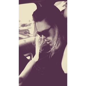 Meet your Posher, Justin